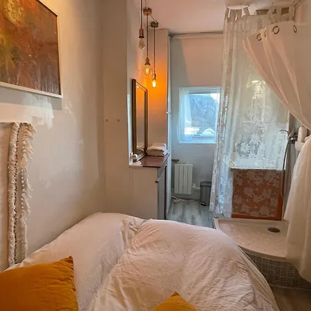 Oeon Apartment *